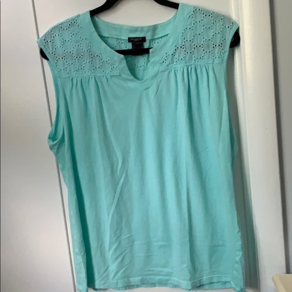 Ann Taylor sleeveless top